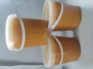 Натуральний мед з власної пасіки