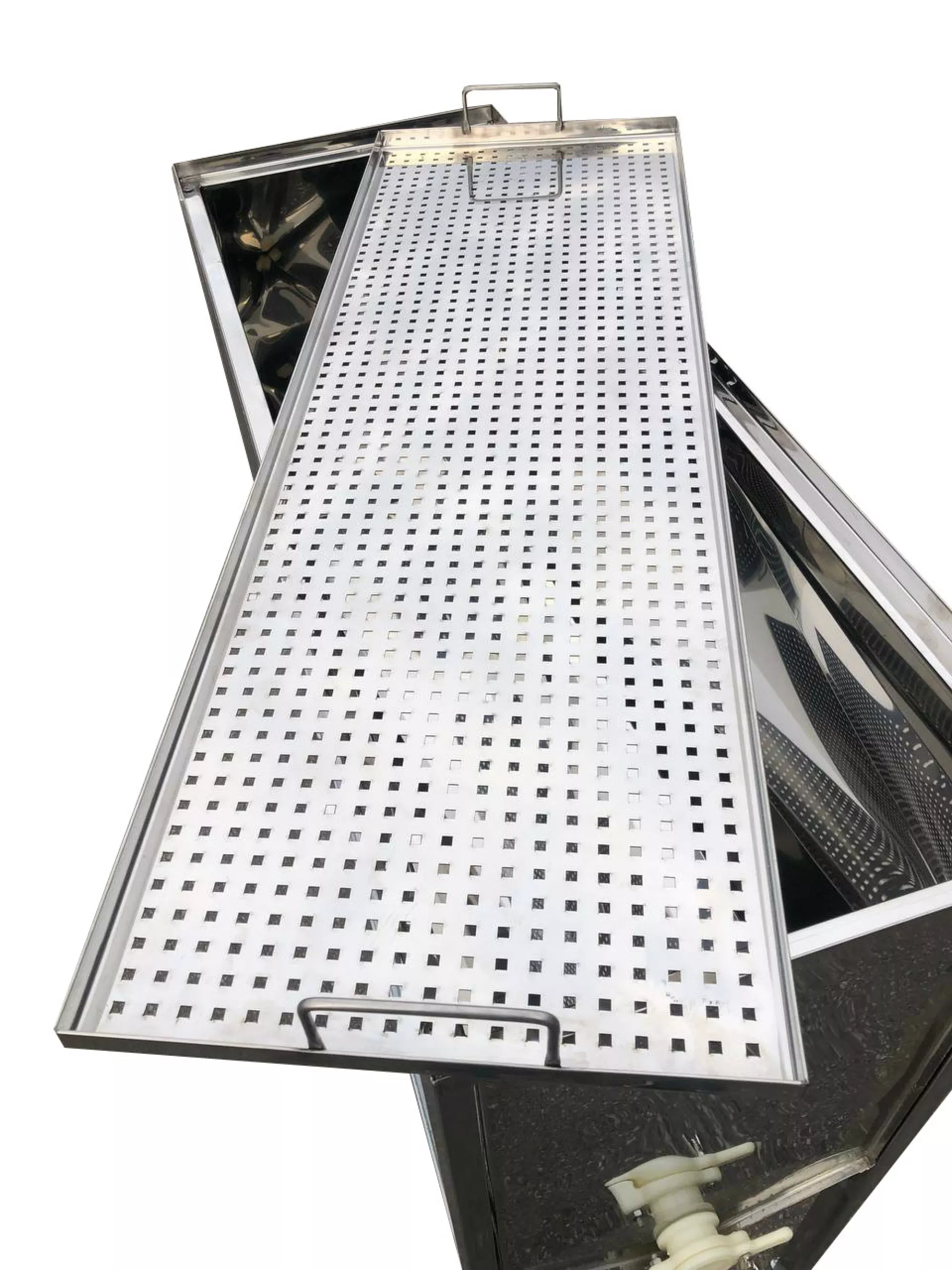 Стіл для розпечатування сот -1 метр, під Українську рамку – пластиковий кран