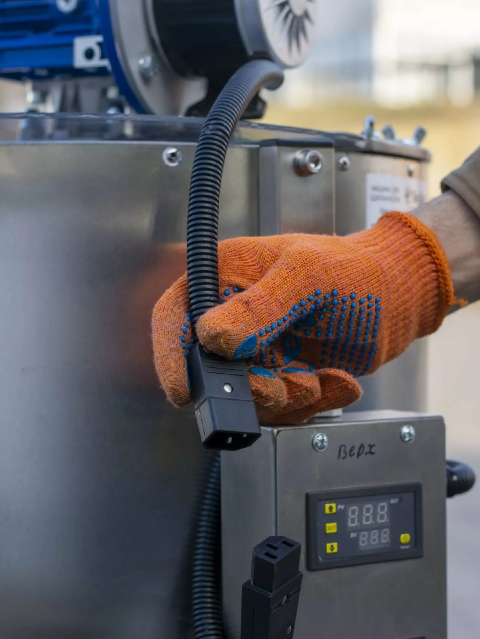 Кремувалка для меду автоматична з декристалізатором