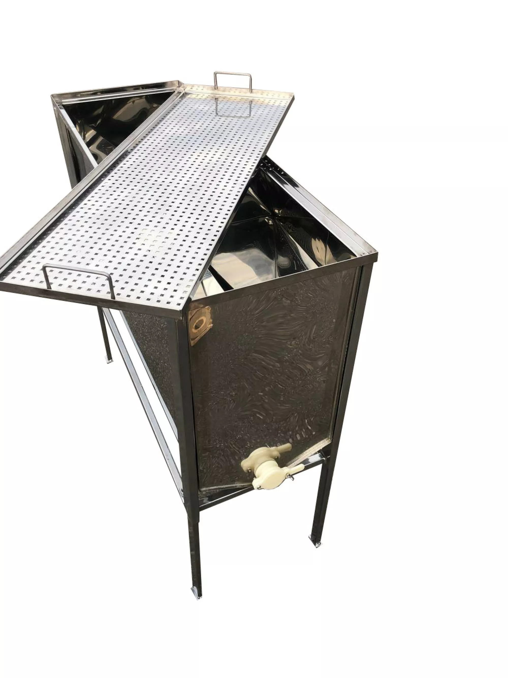 Стіл для розпечатування сот -1 метр, під Українську рамку – пластиковий кран