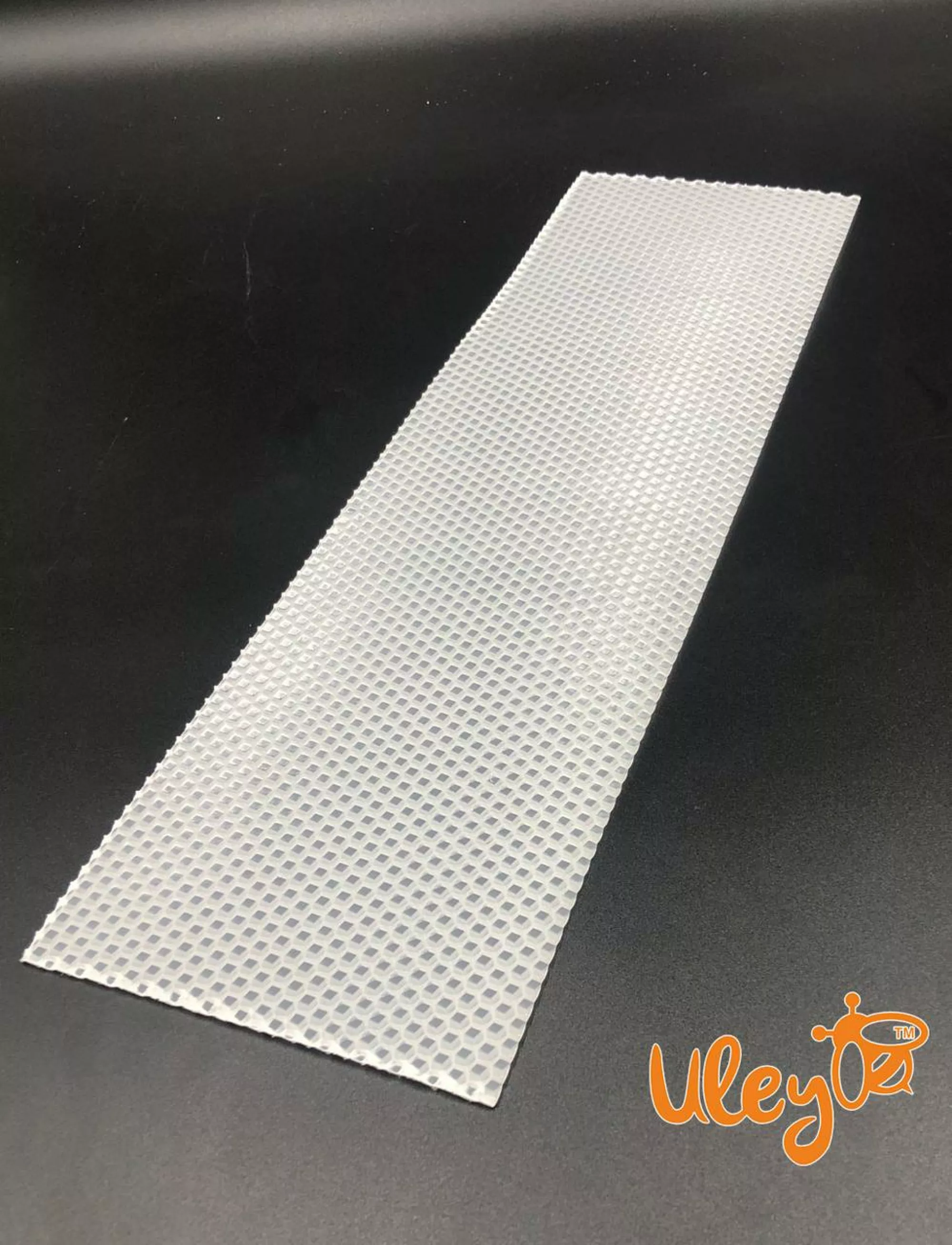 Вощина Пластикова "Магазинна" (на напіврамку 145 мм) 1 аркуш