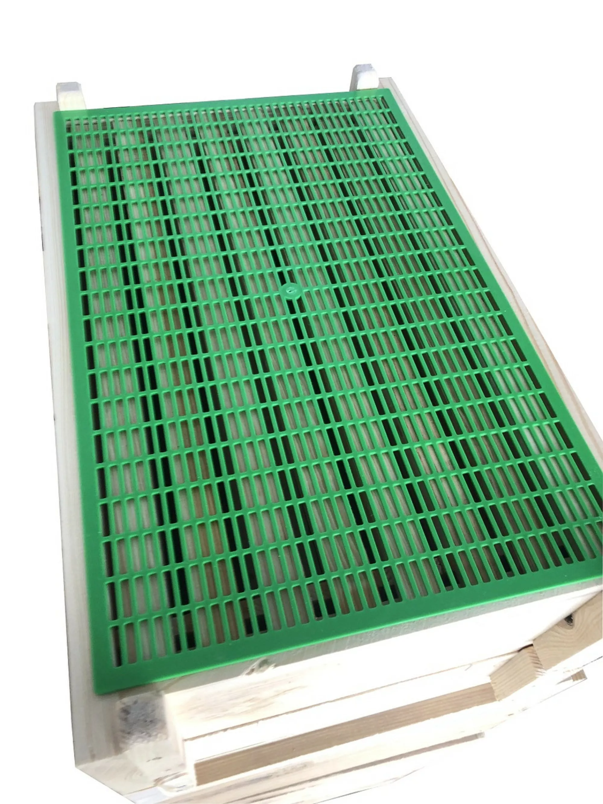 Решітка розділова на 8-ми рамковий вулик