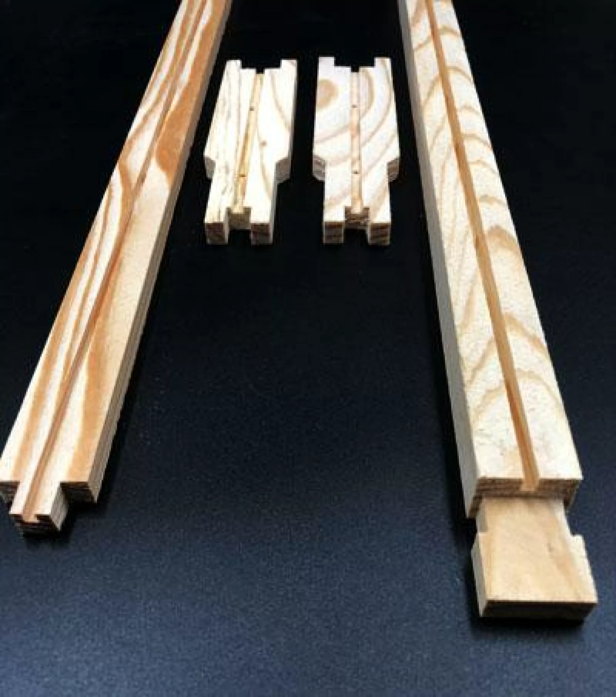 Рамка ЕВРО магазинная (полурамка), высотой 145 мм, с разделителями Гофмана, с пропилом для установки вощины, с