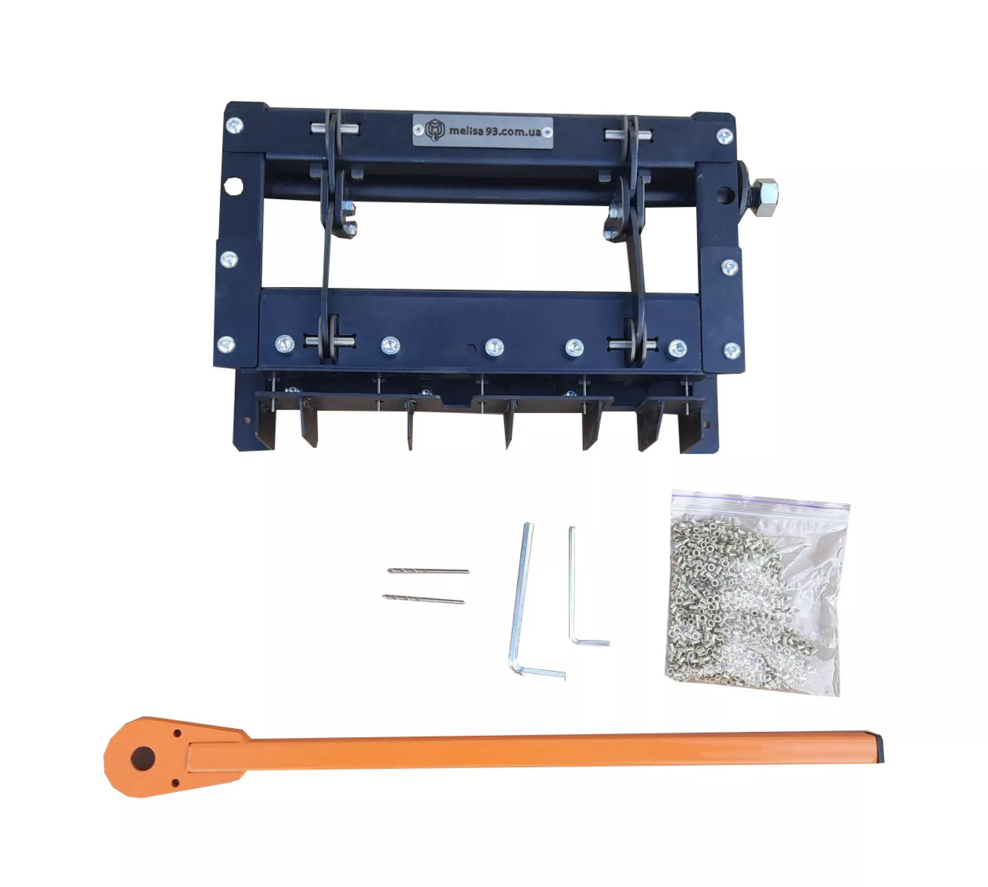 Дирокол пасічний універсальний в комплекті з втулками для рамок, 100г. (1000 шт.) 2х5 мм