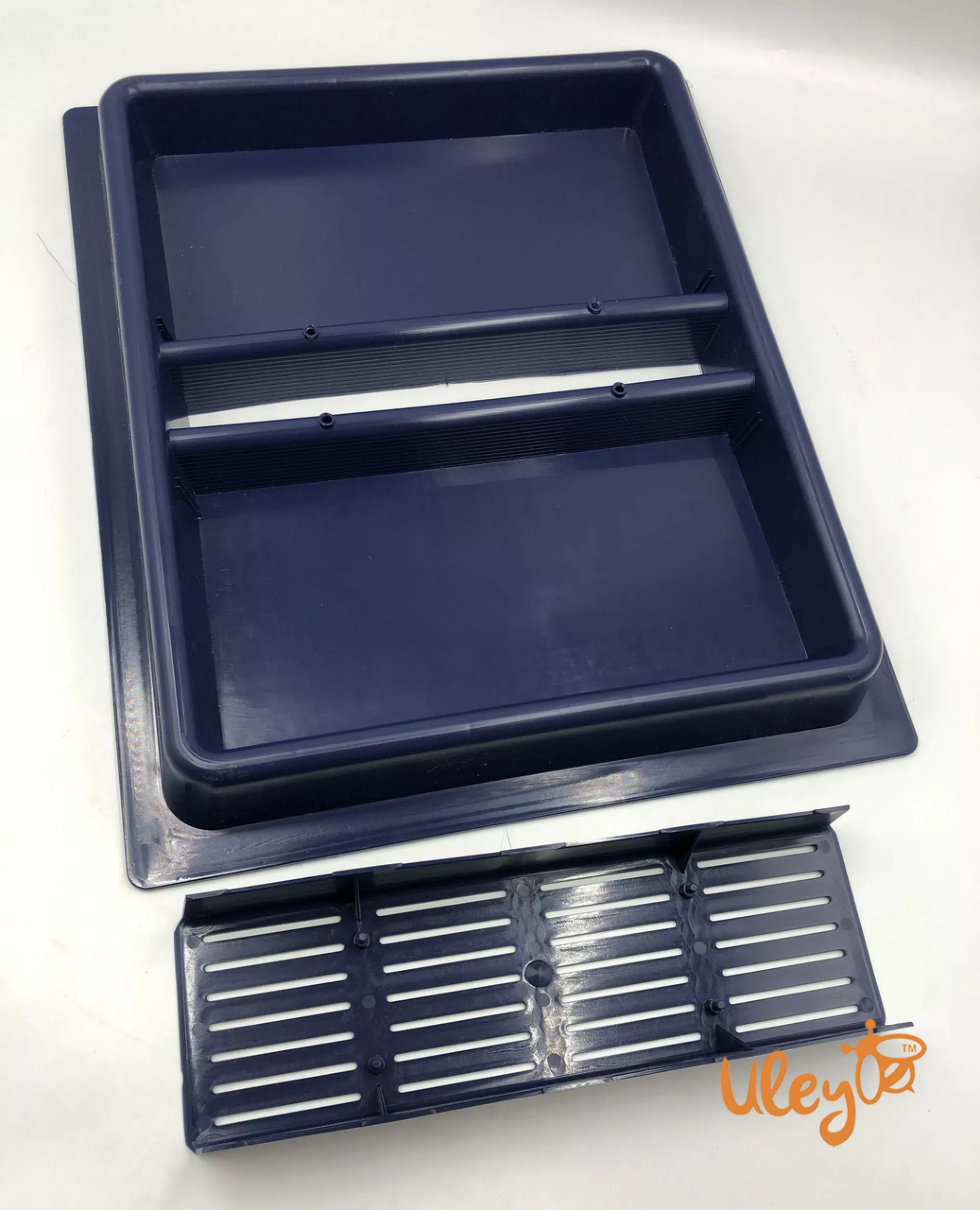 Годівниця стельова 3,7 л. 490х410 мм. На 10-ти рамковий вулик