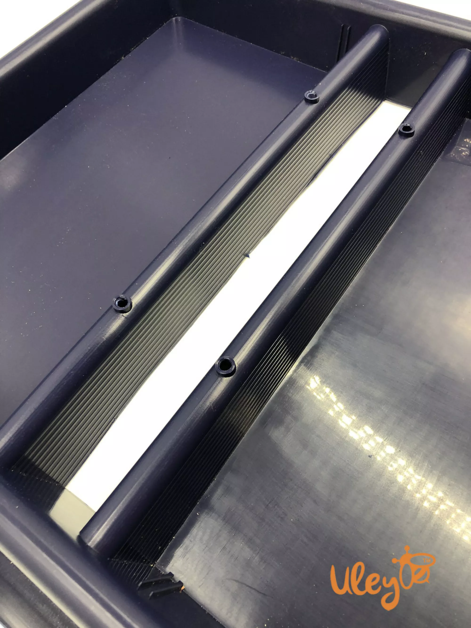 Годівниця стельова 3,7 л. 490х410 мм. На 10-ти рамковий вулик