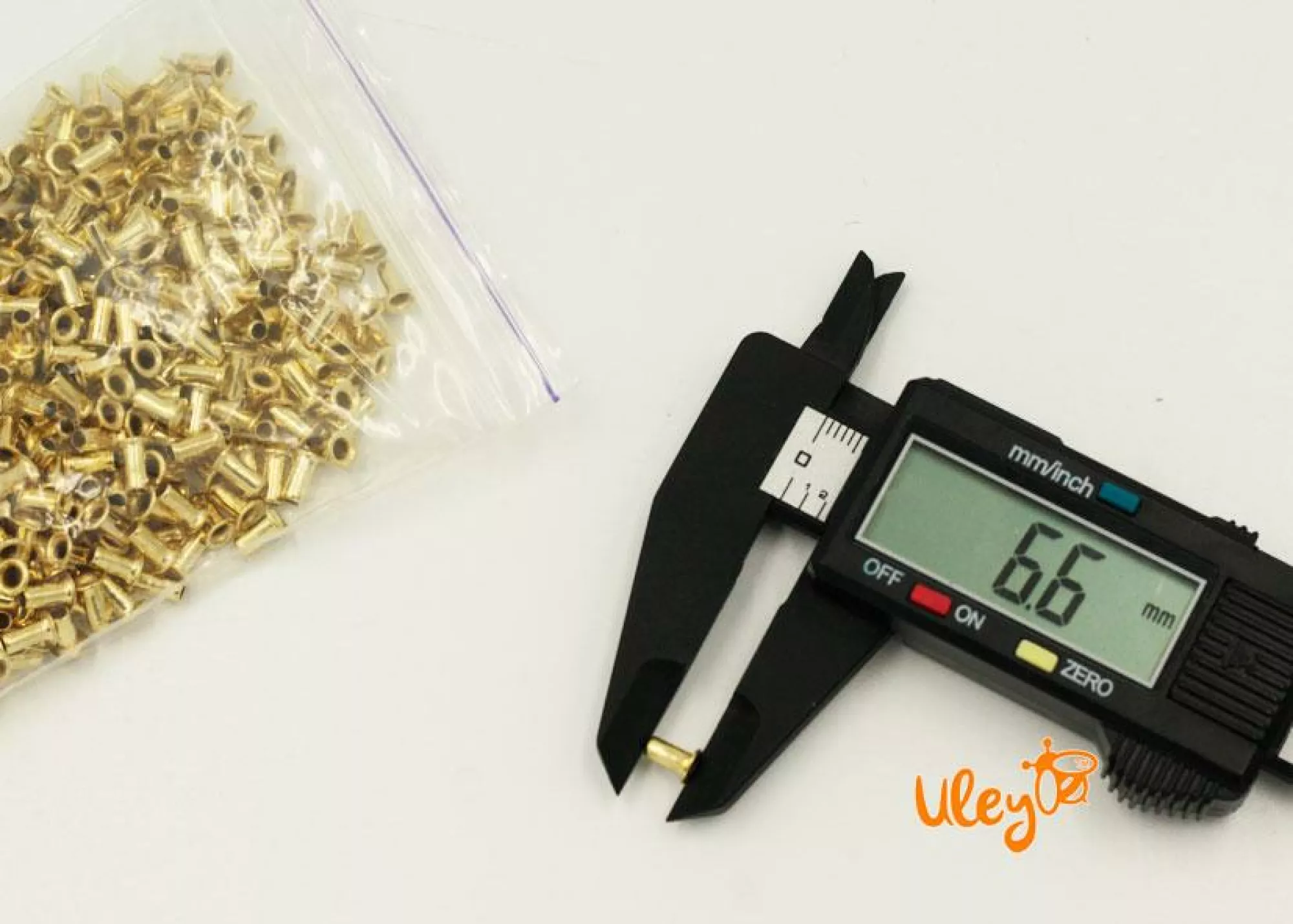 Втулки 3х6.6 мм, для бджолиних рамок, 100 г/800 шт