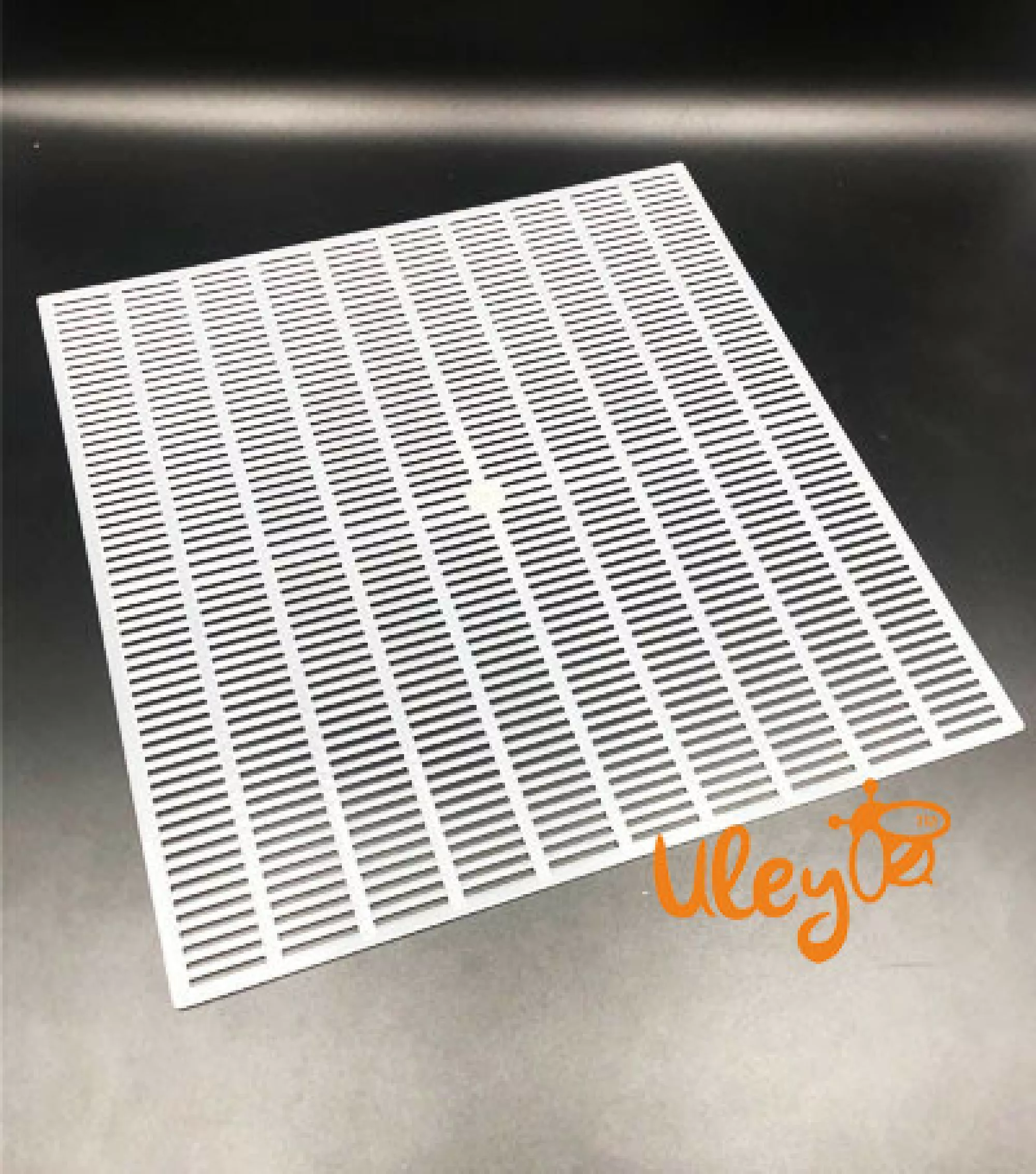 Решітка розділова на 12-ти рамковий багатокорпусний вулик