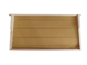 Рамка Рута 230 мм, навощена вощиною Київбджолопром - комплект 25 шт. Артикул P0005