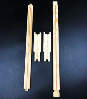 Рамка ЕВРО магазинная (полурамка), высотой 145 мм, с разделителями Гофмана, с пропилом для установки вощины, с