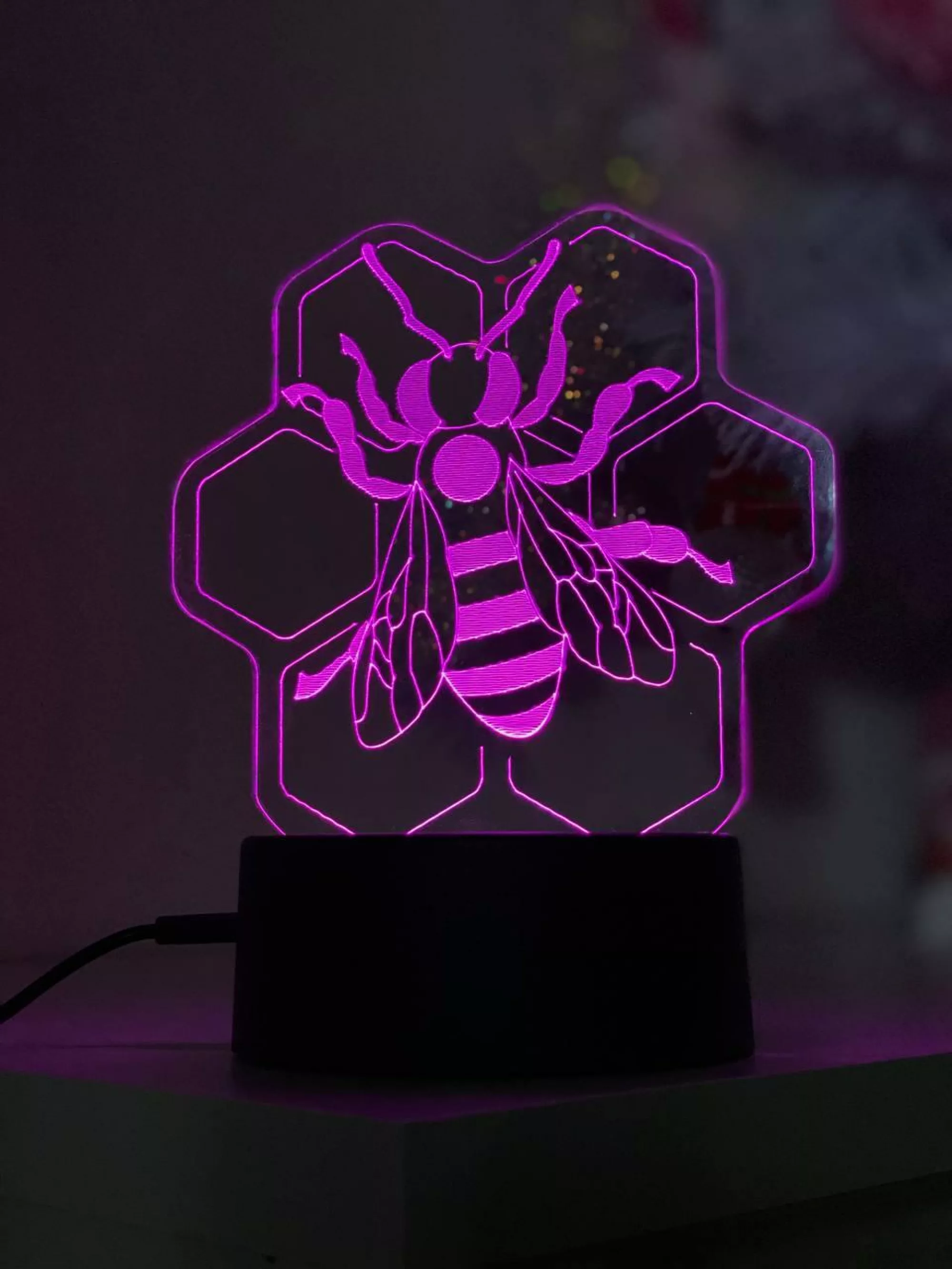 Нічник Бджоловода