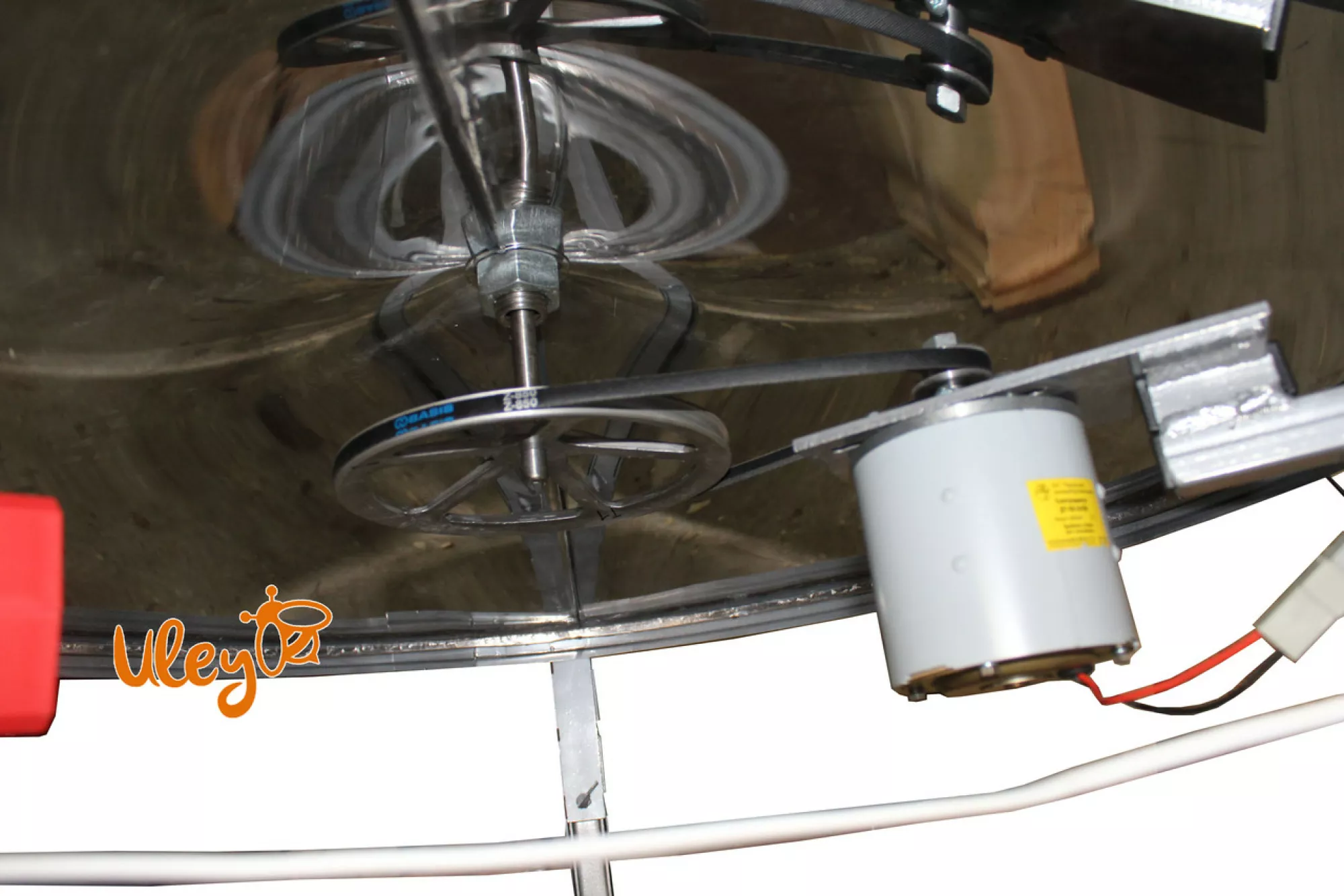 Медогонка радіальна нержавіюча автоматична (27 рамок Дадан, 54 рамок Рута, 54 магазинні рамки)