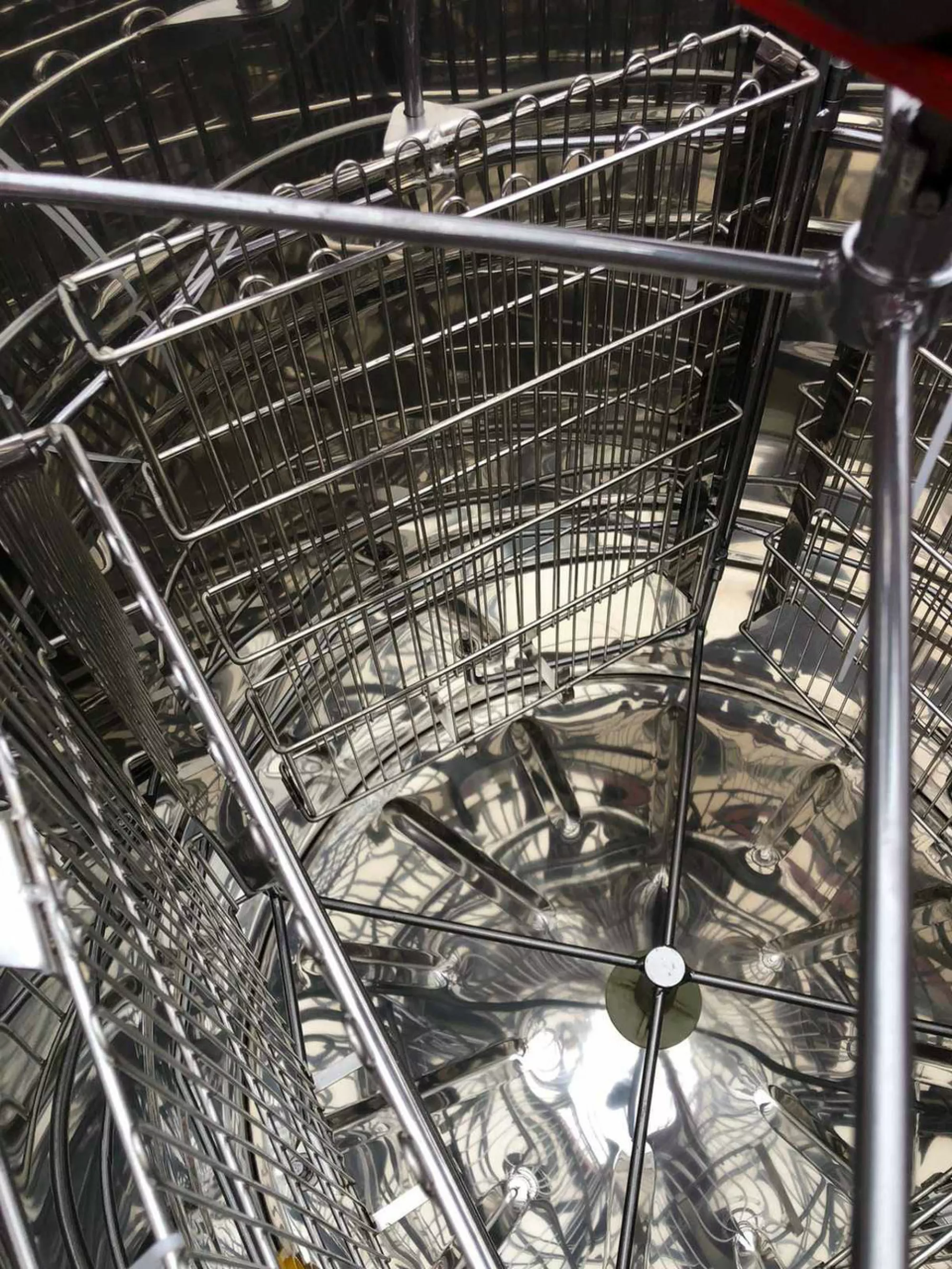 Медогонка 4-х Рамкова Нержавіюча, Поворотна. Касети Нержавіючі.