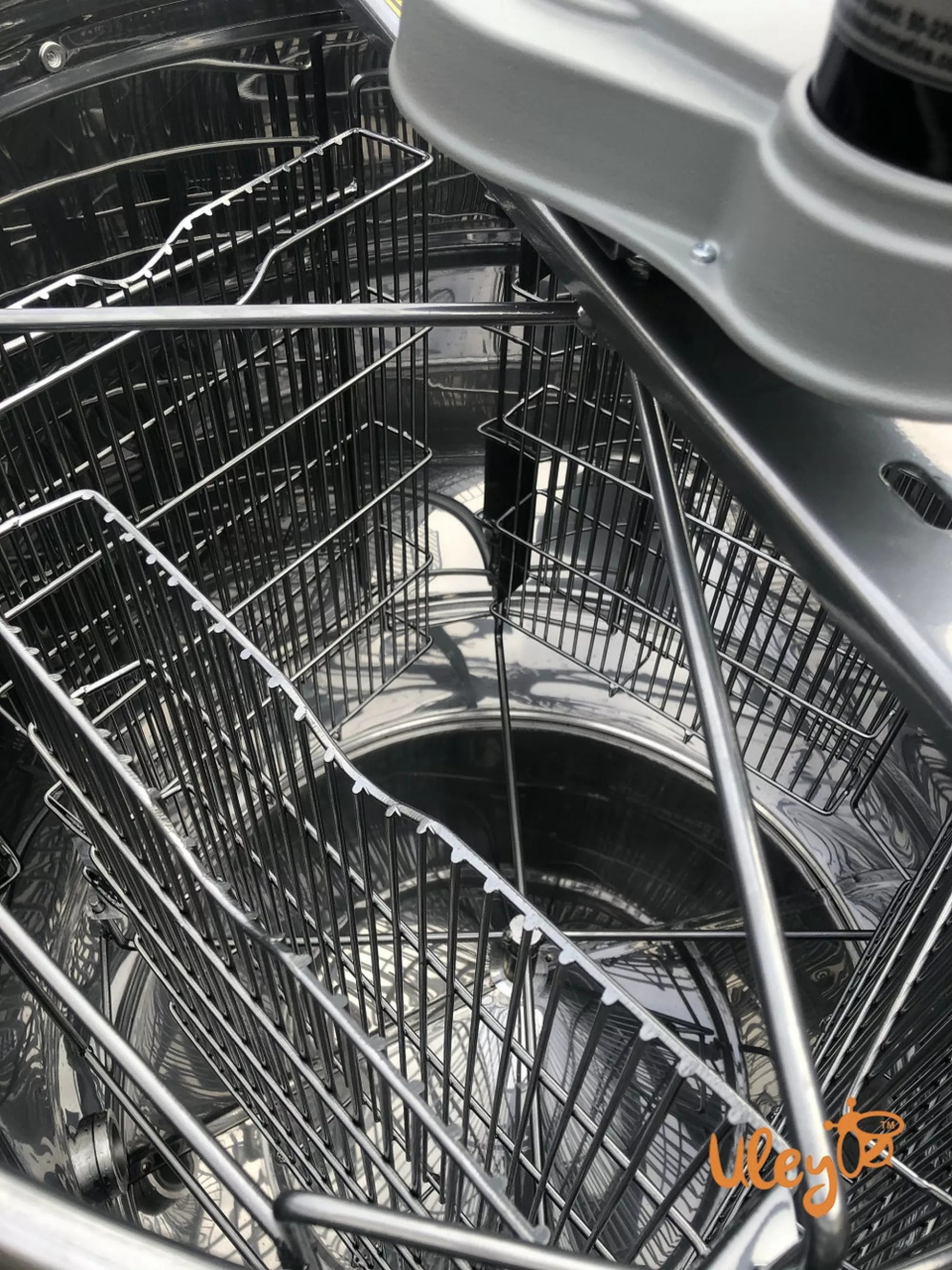 Нержавіюча медогонка 4-х рамкову, поворотна. Ремінний привід. З ПІДСТАВКОЮ. З ЕЛЕКТРОПРИВОДОМ "Pulse"