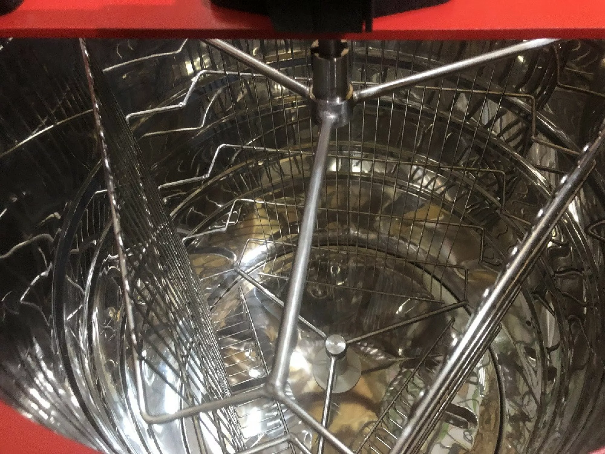 Медогонка 3-х Рамкову. Нержавіюча, НЕ поворотна Касети Нержавіючі. Ротор Нержавіючий. З підставкою