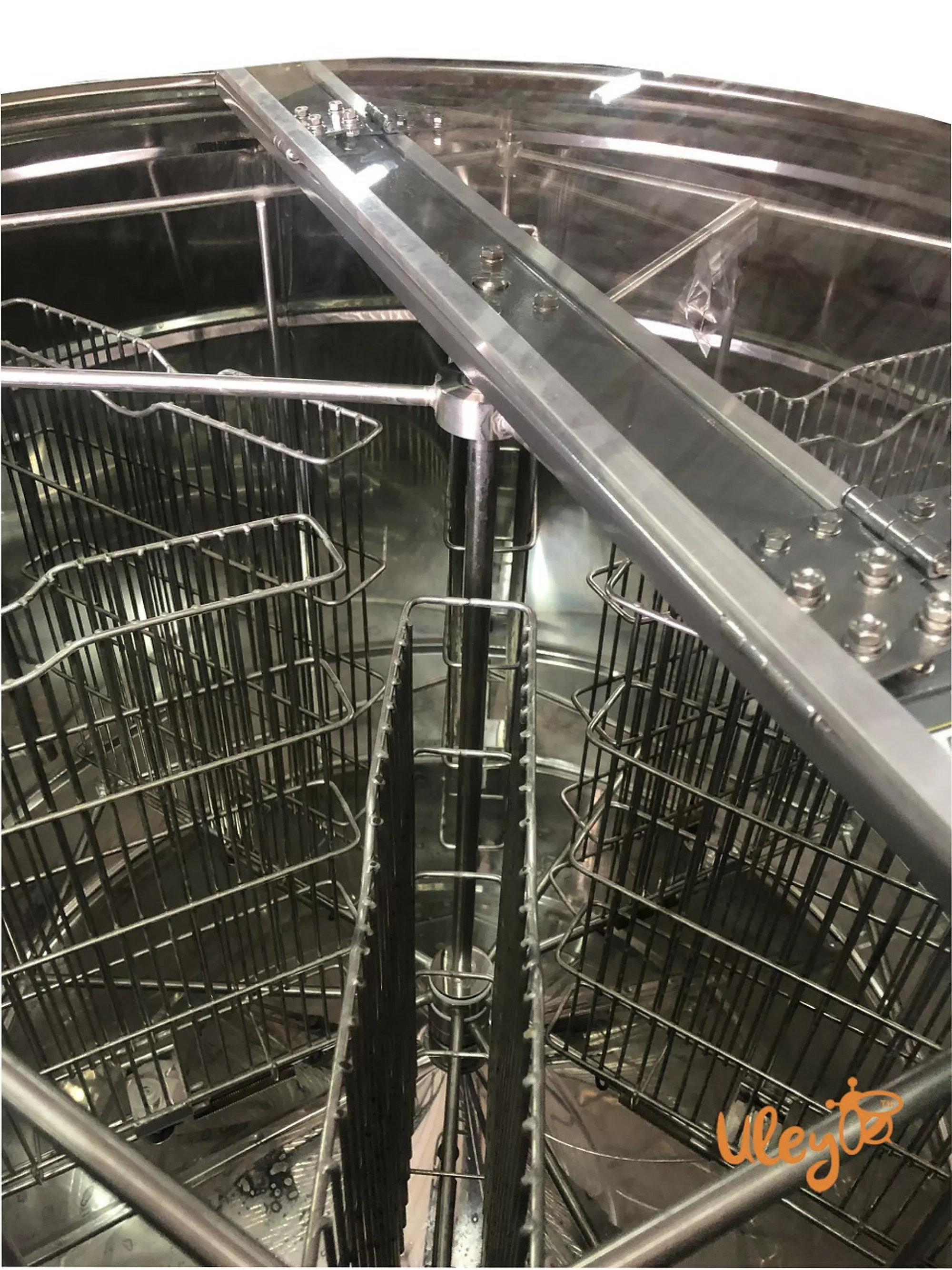 Медогонка автоматична синхронно-поворотна 6 рамкова