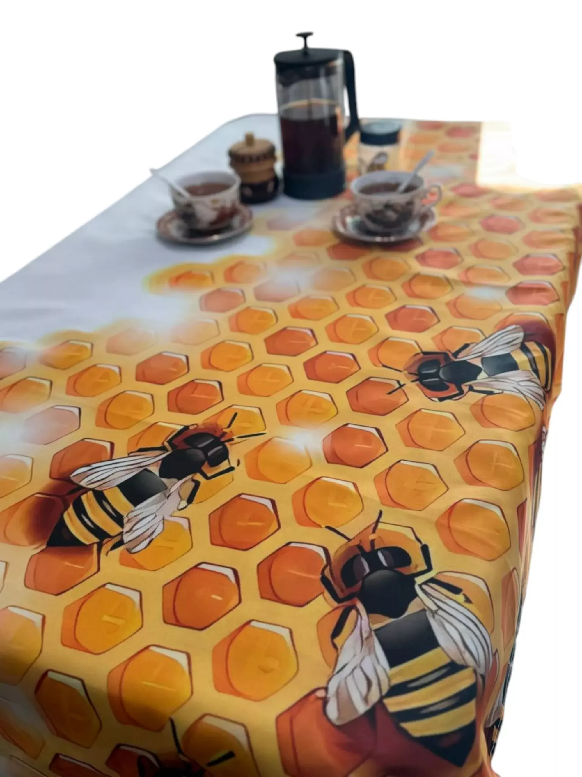Скатертина “Бджоли на стільниках” – 140х90 см
