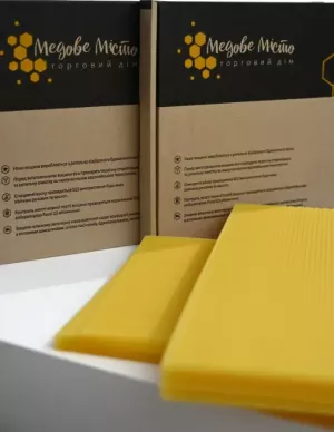 Вощина “Медове Місто” 1 кг (трутнева Дадан)