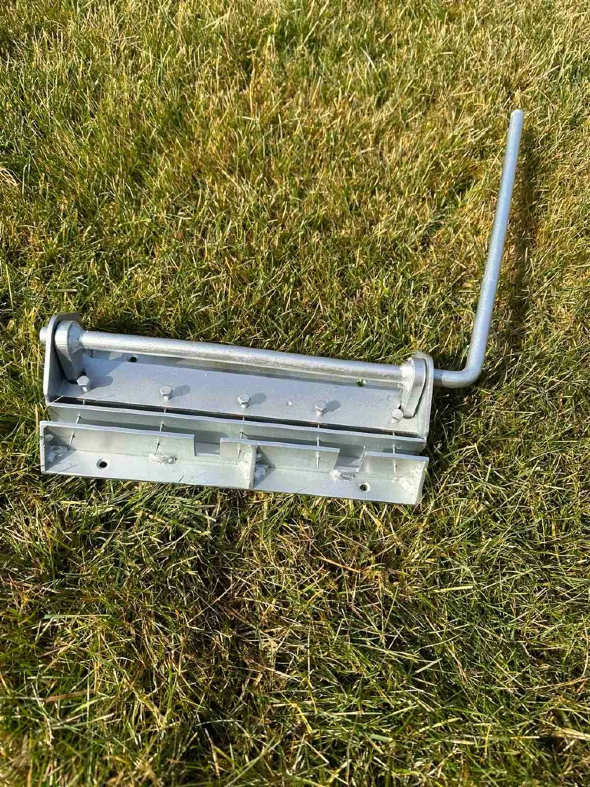 Дирокол пасічний універсальний на 5 отворів оцинковка