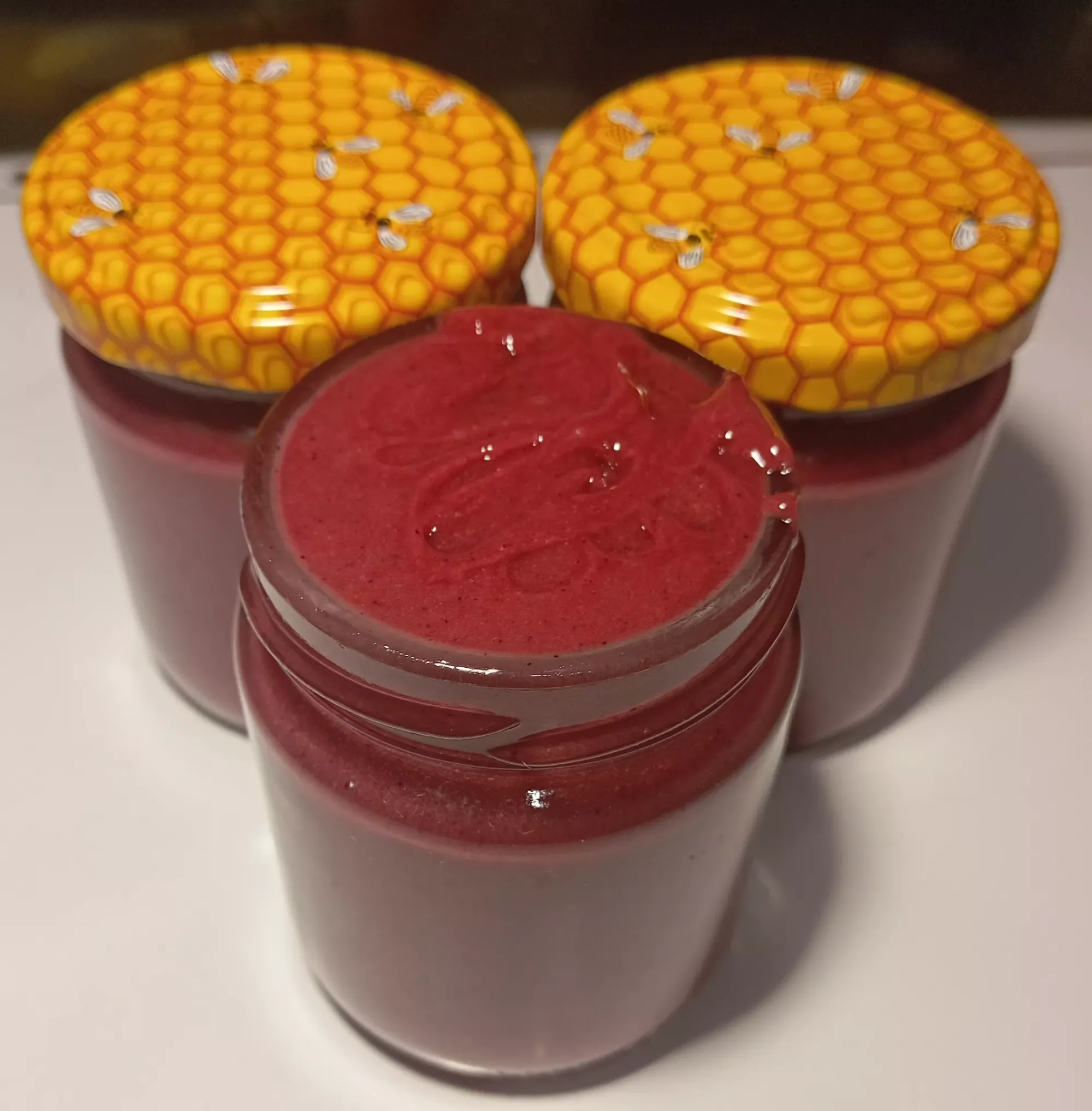 Крем мед із сублімованою чорницею та ожиною