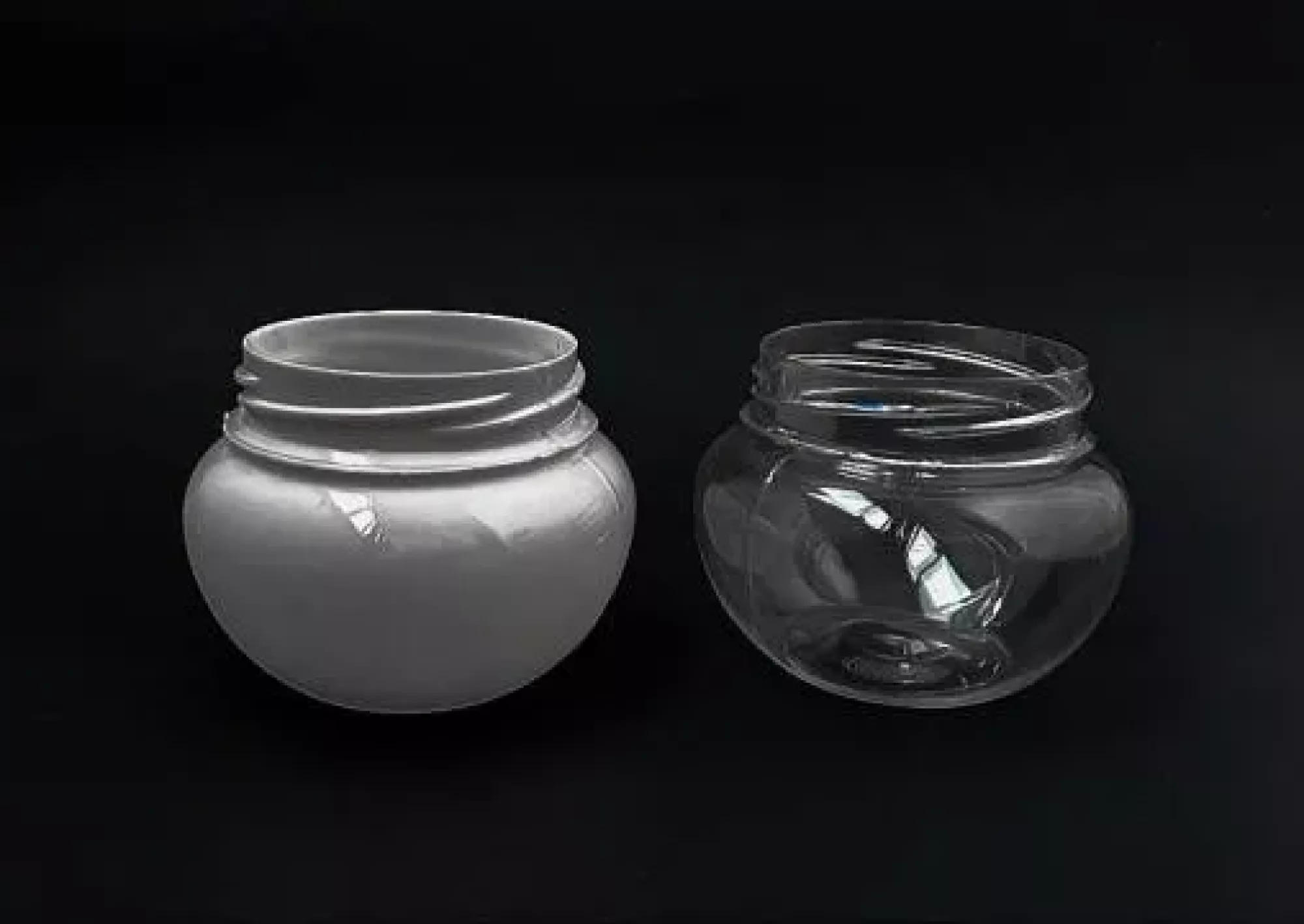 Пет тара (від 50мл до 1л, діаметр горловини 53мм або 66мм)