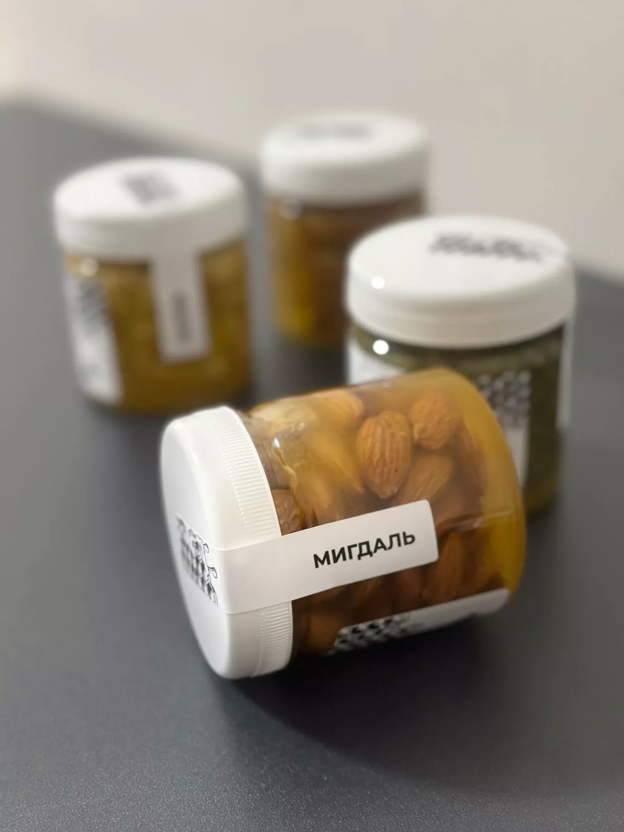 Горішки в меді