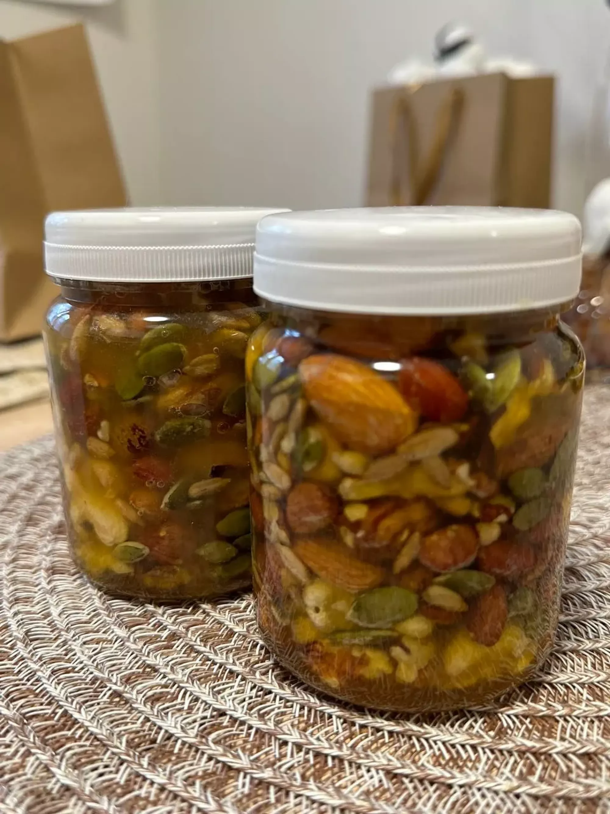 Горішки в меді