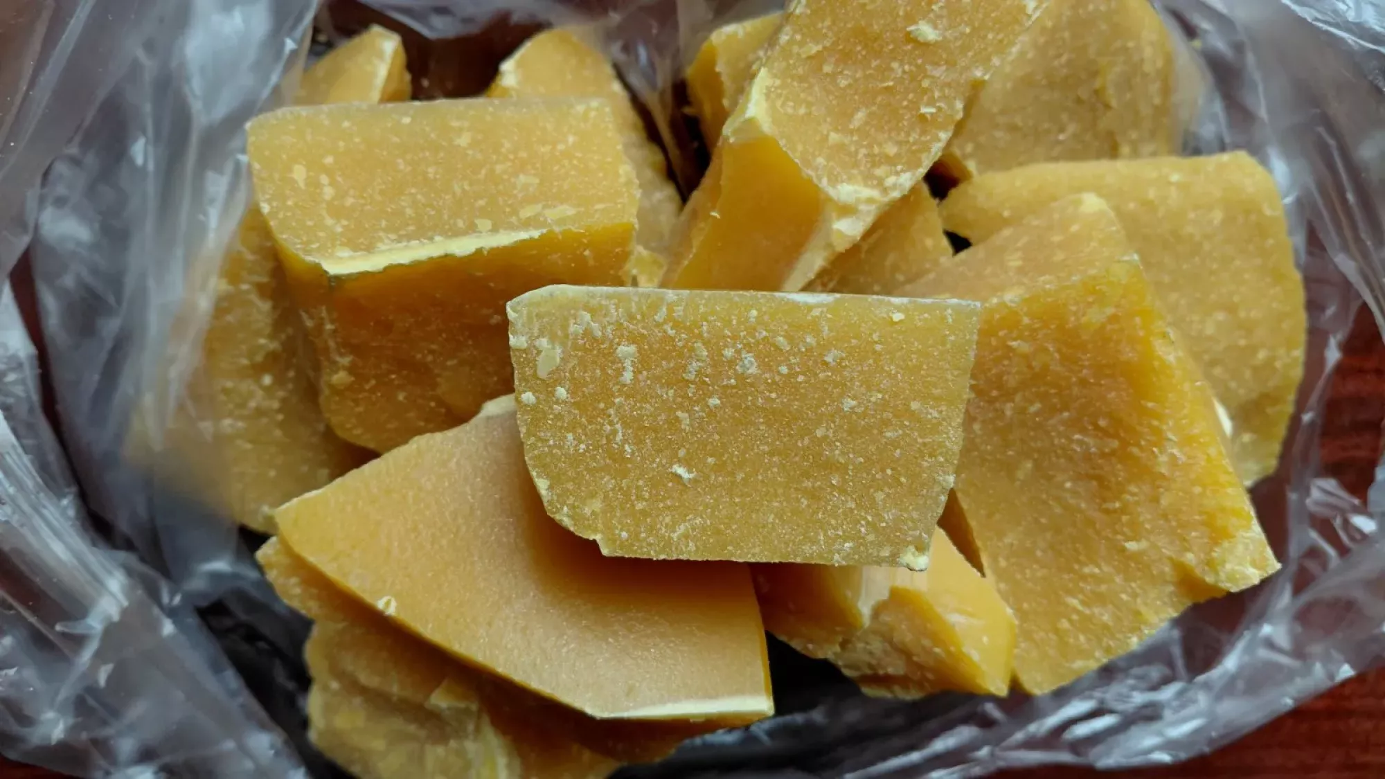 Віск бджолиний натуральний