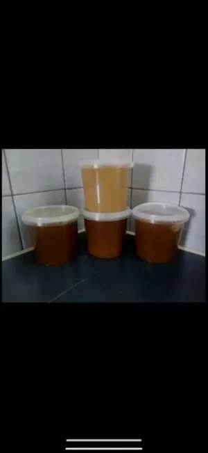 Натуральний мед