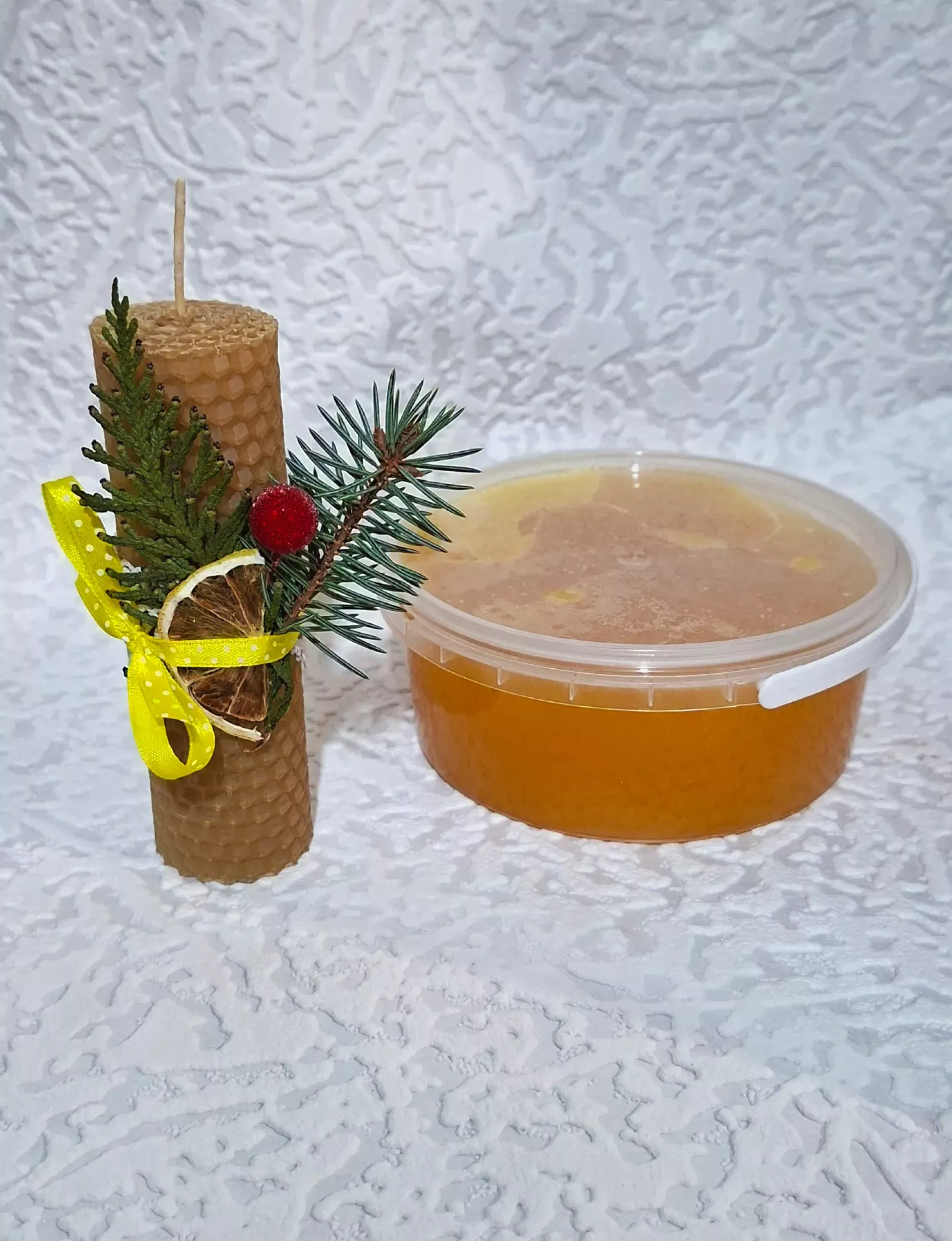 Свічка декоративна